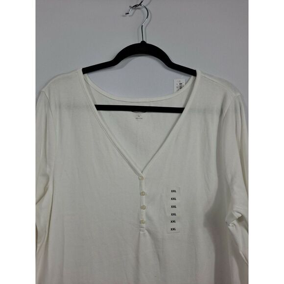 Ladies V NECK Pullover Top NWT.   White, Size XXL. - Picture 2 of 9